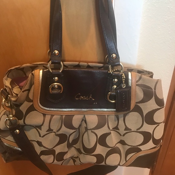 Coach Handbags - Coach bag